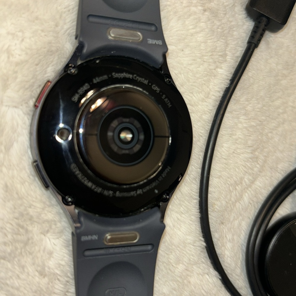 NWOT Samsung 44MM set fire crystal GPS five ATM 5M – 4940 - Picture 10 of 11